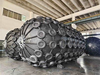 Jūrų pneumatinis guminis sparnas